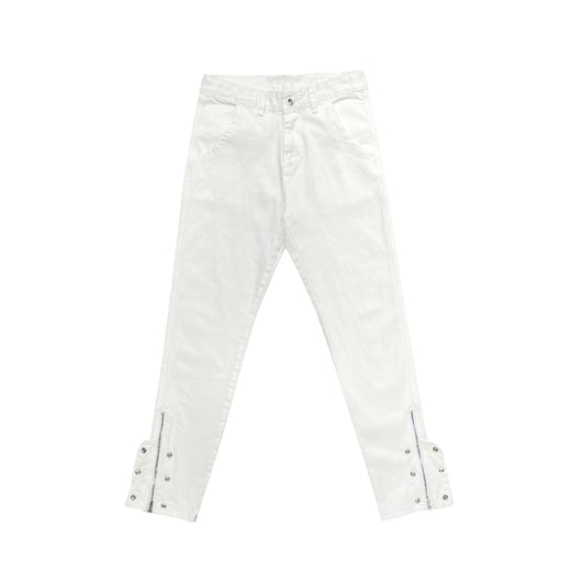 Jeans Negros de Corte Recto con Detalles de Herraje Moderno - Image 6