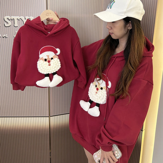 Conjunto Navideño Familiar: Pijama Polar con Capucha para Padres e Hijos - Image 3