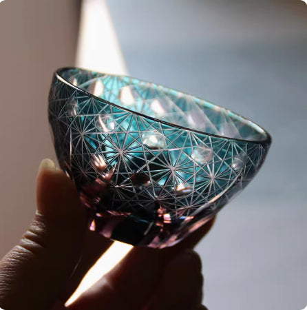 Vaso de Cristal Tallado a Mano - Image 4