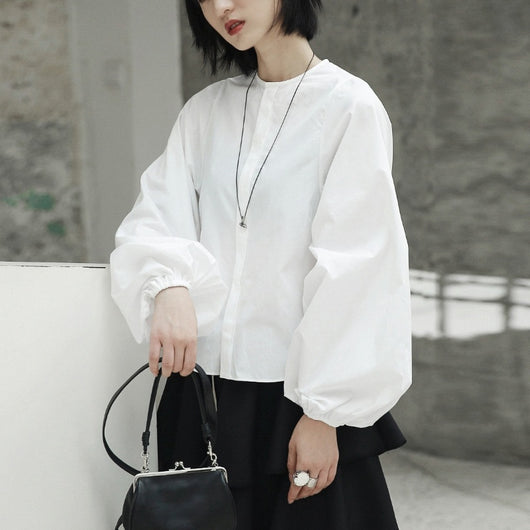 Blusa Blanca con Cuello de Pie y Mangas Globo - Primavera y Otoño
