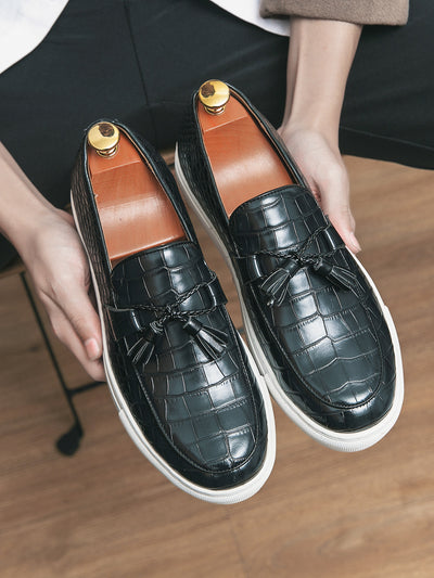 Tenis Casuales Británicos con Borlas para Hombre Talla Grande - Image 4