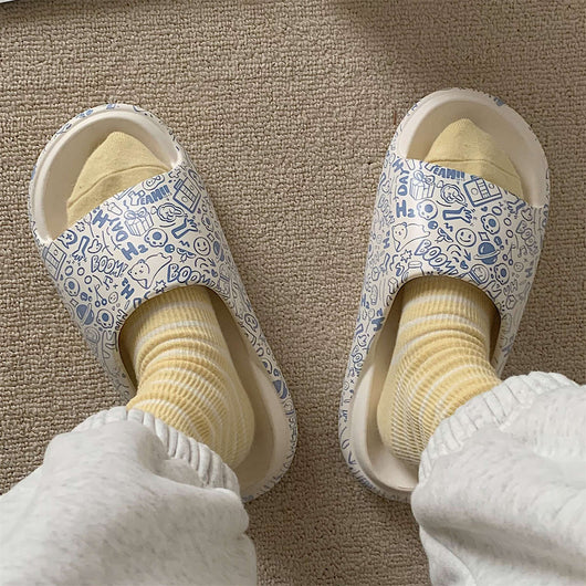 Pantuflas Artísticas Antideslizantes con Suela Gruesa para Mujer - Image 10