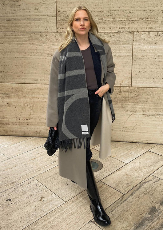 Bufanda de Lana Pura Tejida Geométrica Acolchada para Mujer - Image 13