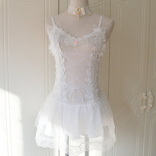 Bata Corta de Encaje y Malla Blanca - Diseño Sensual para la Noche - Image 14
