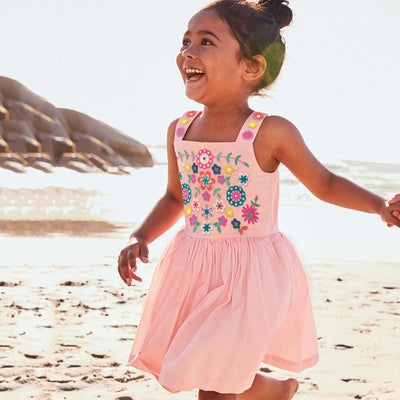 Vestido Infantil Tejido con Bordados Delicados - Image 5