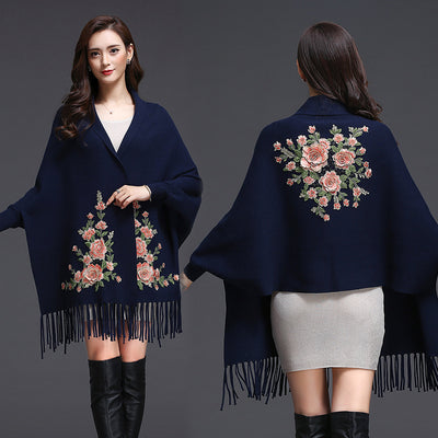 Capa Bordada para Mujer - Abrigo Grueso Elegante con Detalles Artesanales - Image 7