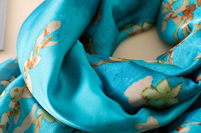 Pañuelo de Seda con Pintura China Tradicional - Image 19