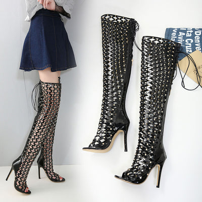 Botas Tacón Alto con Detalles Metalizados y Cortes Decorativos - Image 4