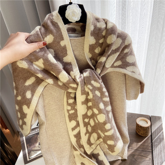 Pashmina de Hombros Anudados con Detalles en Contraste - Image 10