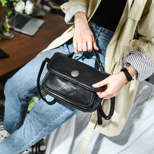 Bolso Bandolera de Cuero Genuino Premium - Diseño Minimalista Neutral - Image 8