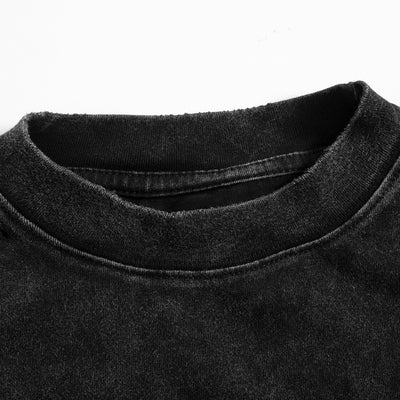 Playera de Algodón con Letras Góticas Desgastadas para Hombre - Image 3