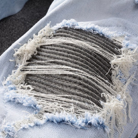 Jeans Azul Claro con Roturas Desgarradas - Image 8
