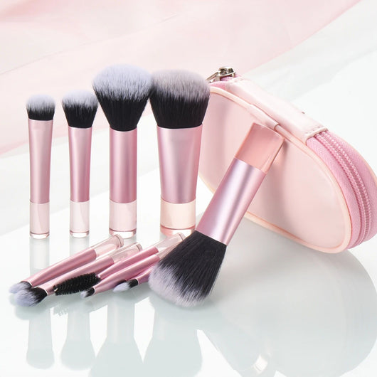 Set de Brochas de Maquillaje Portátil con Estuche de Viaje - Image 9