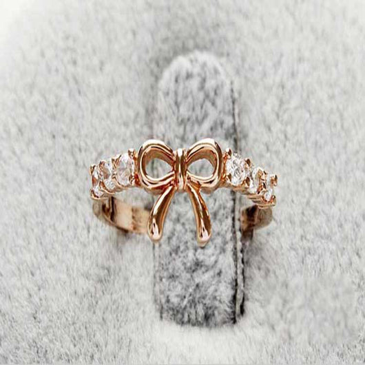 Anillo de Diamante con Moño Elegante - Image 8