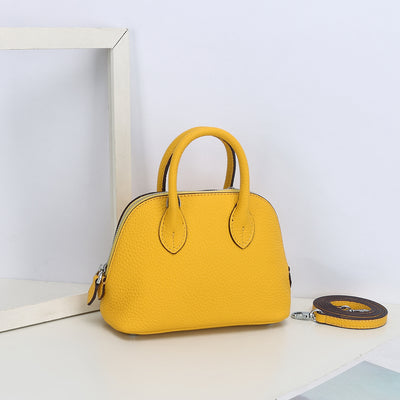 Bolso Bandolera de Cuero Genuino para Mujer - Diseño Minimalista - Image 9