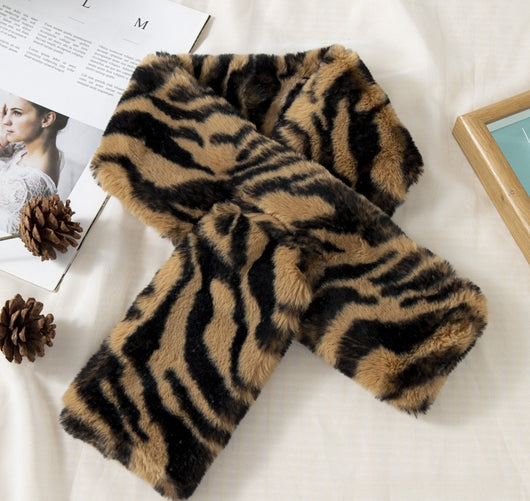 Bufanda de Leopardo Gruesa y Suave para Otoño e Invierno - Image 12