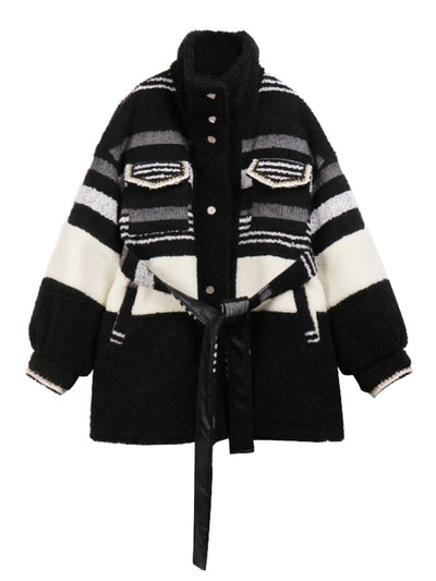 Abrigo Acolchado de Lana de Cordero para Mujer - Image 8