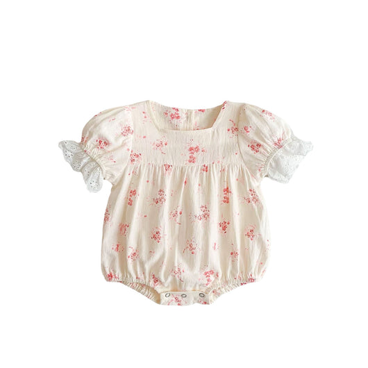 Jumpsuit Corto de Encaje Floral Estilo Europeo con Escote Triangular - Image 10