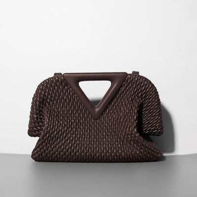 Bolso Nube Triangular de Cuero Vacuno Texturizado - Image 3