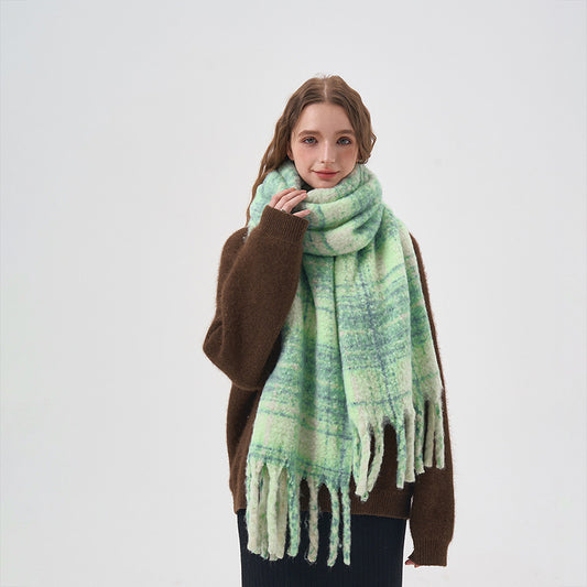Bufanda Cuadros Blanco y Verde para Mujer - Image 2