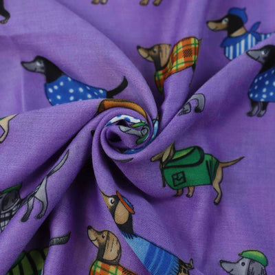 Pañoleta de Satén Estampada con Perro Salchicha - Image 13