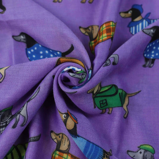 Pañoleta de Satén Estampada con Perro Salchicha - Image 13