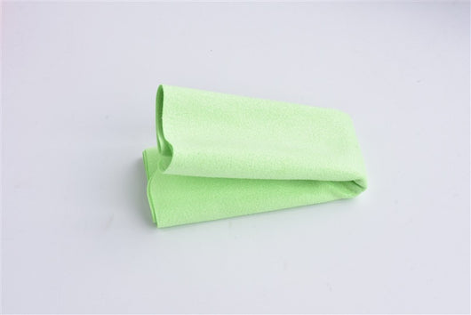 Kit de Limpieza para Lentes: Líquido, Paño y Destornillador - Image 10