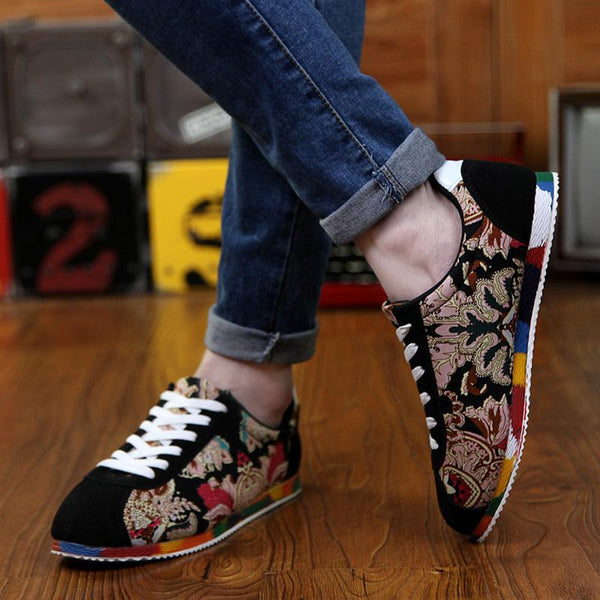 Zapatos Forestales con Suela de Colores Étnicos