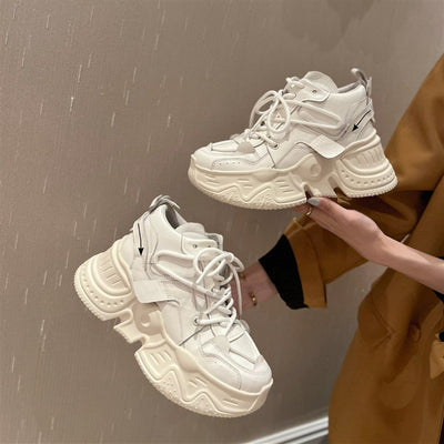 Zapatos Deportivos Casuales para Mujer con Cordones de Cuero y Suela Gruesa Acolchada - Image 4