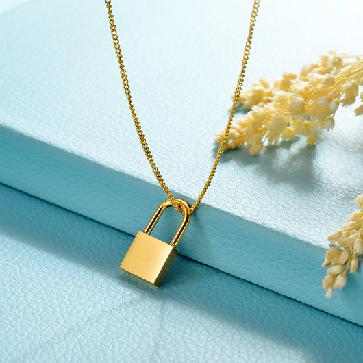 Collar de Acero Titanio Chapado en Oro 18K con Cierre de Seguridad - Image 10