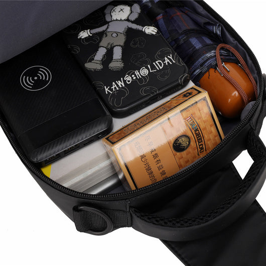 Bolsa Cruzada Casual para Hombre con Carga USB - Image 17