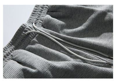 Shorts Sueltos Cuadriculados Beige Estilo Japonés - Cómodos y Versátiles - Image 13