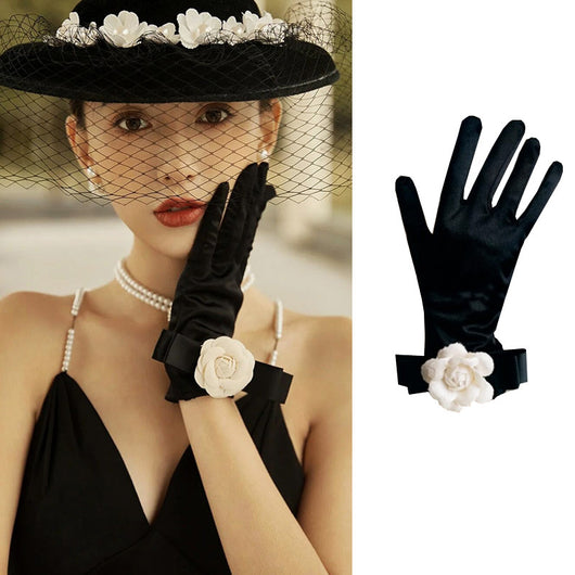 Vestido de Noche Negro Estilo Audrey Hepburn con Guantes Mariposa Retro
