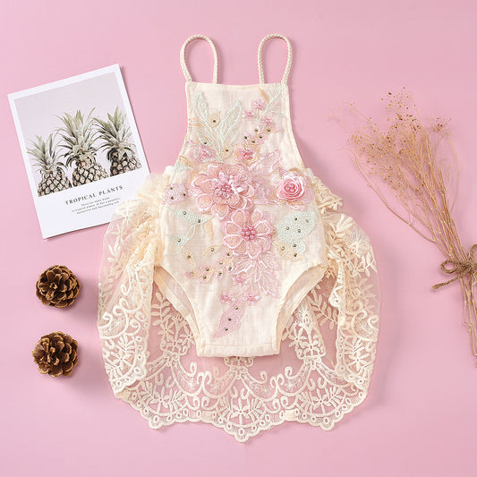 Falda Mesh con Patrón de Pétalos Bordados y Cuentas