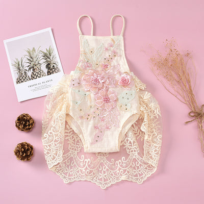 Falda Mesh con Patrón de Pétalos Bordados y Cuentas