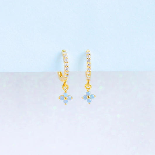 Aretes Flores Delicadas con Micro-incrustaciones y Clip Ajustable - Image 12