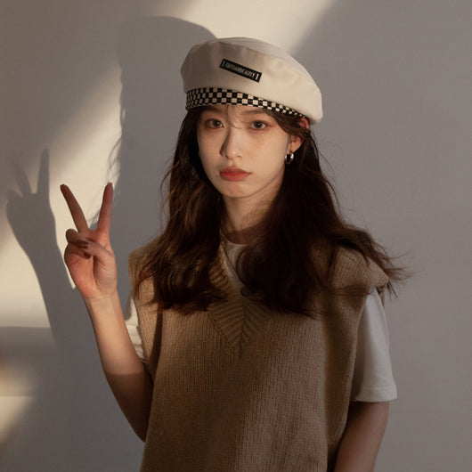 Boina Cuadros Tendencia Influencer para Mujer - Image 11