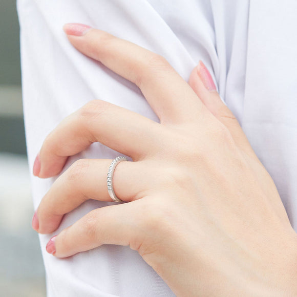 Anillo de Diamante en V para Dedo Índice - Media Caña en Plata