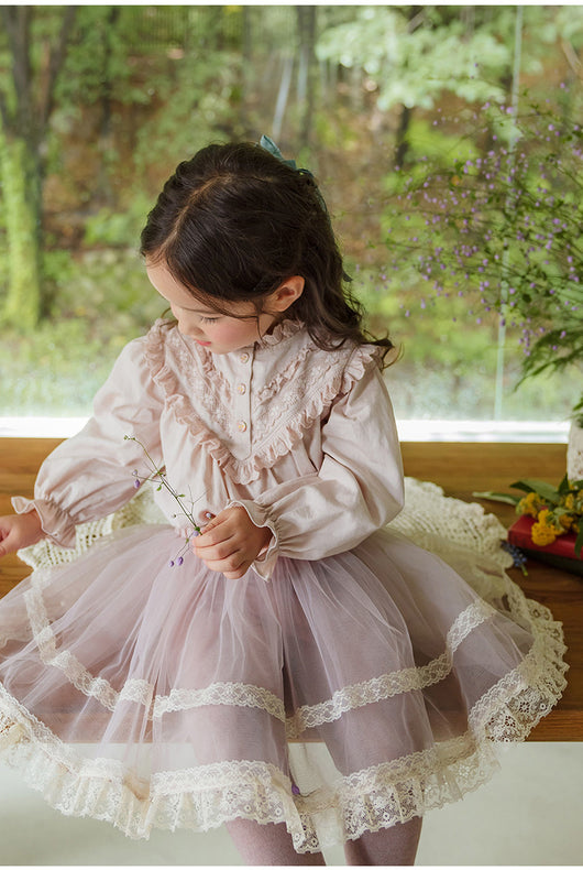 Blusa Princesa Infantil con Cuello de Encaje y Mangas Abullonadas Retro - Image 22