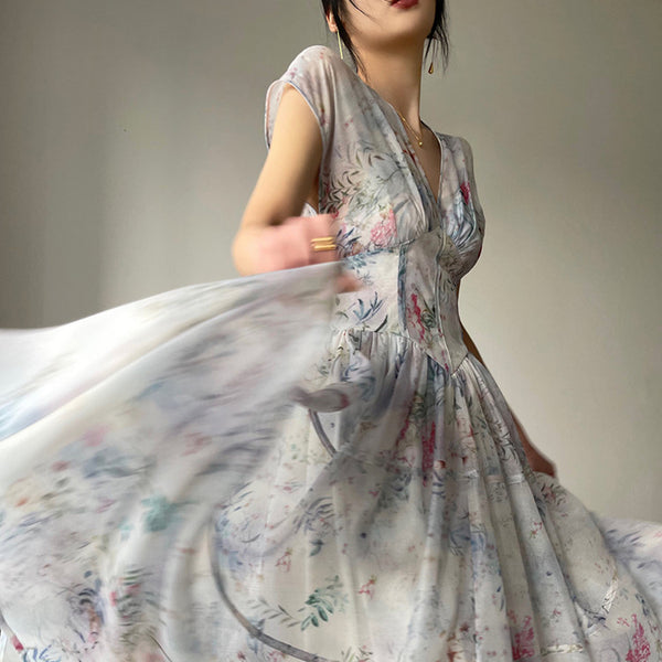 Vestido de Hada Elegante con Escote en V y Cintura Ajustada