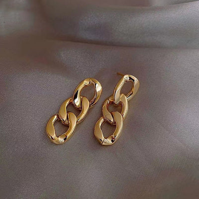Aretes Geométricos Retorcidos en Metal Versátil - Image 7