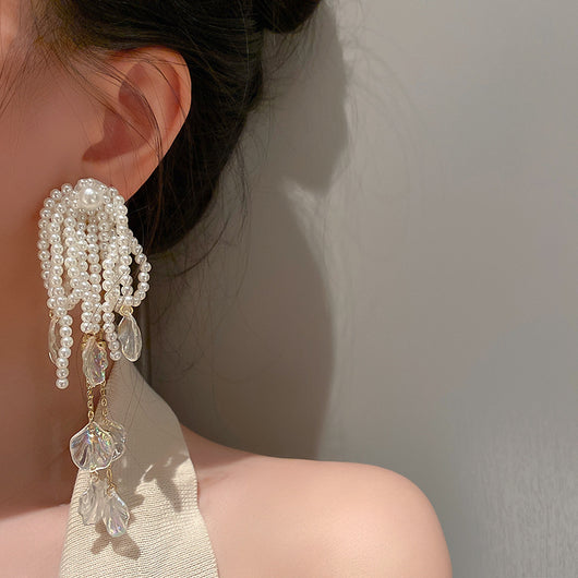 Aretes Largos de Perlas con Moño y Concha - Image 8