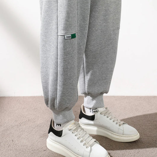 Pantalones Deportivos Casuales Grises para Hombre - Estilo Moderno y Confort - Image 13