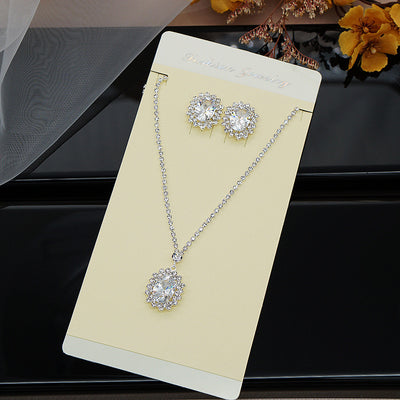Conjunto de Collar y Aretes con Cristales de Agua Brillante y Circonitas - Image 3