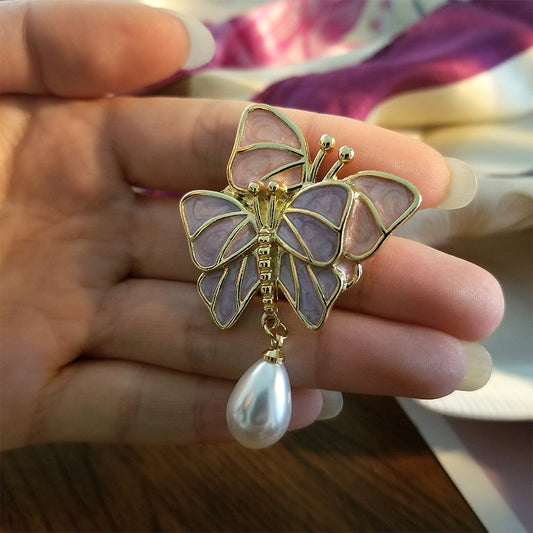 Broche Mariposa Delicado con Perla - Cierre Decorativo para Pañuelos y Accesorios