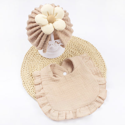 Conjunto de Gorro y Babero para Recién Nacido - Baberos de Muselina Orgánica con Volantes - Image 6