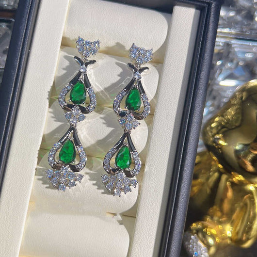 Juego de Collar y Aretes de Circón Verde para Noche - Image 9