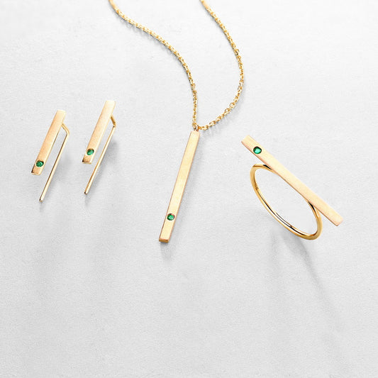 Aretes de Esmeralda Natural en Oro 14K - Diseño Minimalista y Delicado