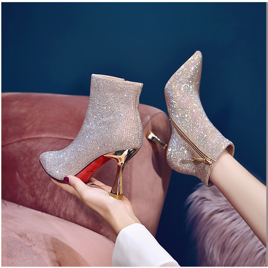 Botines Cortos Dorados con Punta Diamantada para Damas de Honor y Bodas - Image 8