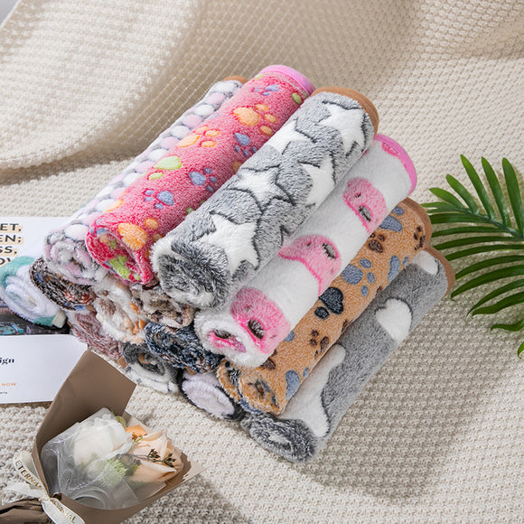 Manta Térmica Coral Fleece Cuatro Estaciones con Estampado de Perros y Gatos